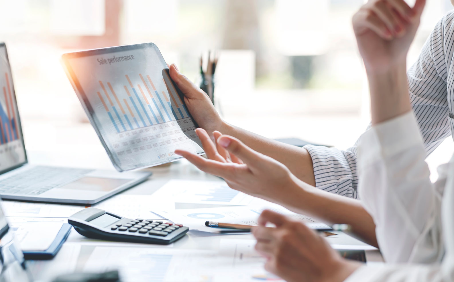 Developing strategic growth strategies for professional services firms